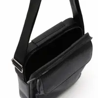 Сумка на молнии, 22&times;6.5&times;25 см, чёрная