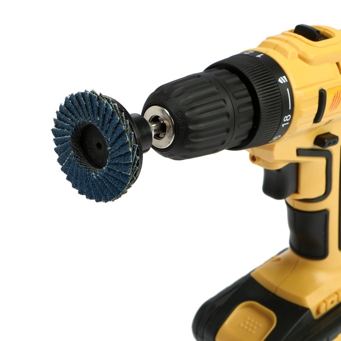 Набор кругов ТУНДРА, коралловый, 2 войлочных, 2 лепестковых, 50 мм, с адаптером, 6 шт. Набор кругов ТУНДРА, коралловый, 2 войлочных, 2 лепестковых, 50 мм, с адаптером, 6 шт.