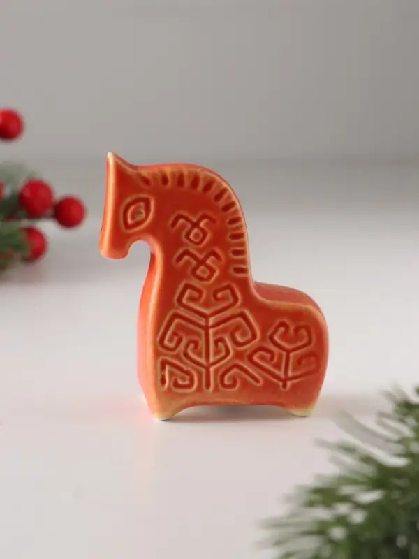 Фигурка фарфор «Конь Древо - славянский символ», эффектарная глазурь, 7 см Фигурка фарфор «Конь Древо - славянский символ», эффектарная глазурь, 7 см