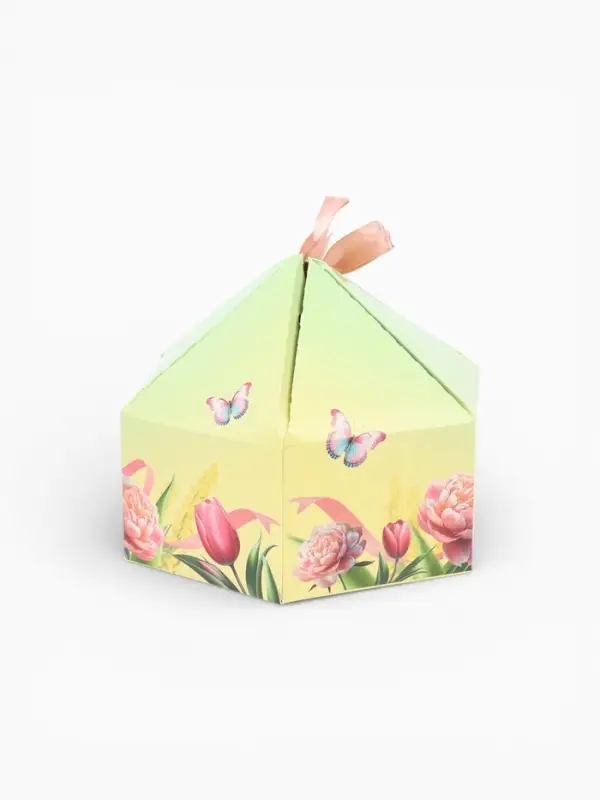 Конфеты подарочные &laquo;С 8 Марта&raquo; в коробке-купол с бантом, 200 г