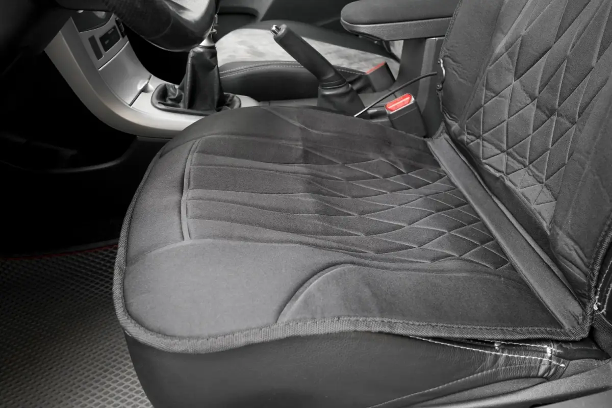 Накидка на сиденье с функцией подогрева AVS HC-170