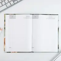 Ежедневник А5, 80 л, твердая обложка &laquo;Учитель зеленый лилии и золото&raquo;