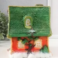 Копилка (гипс) Усадьба гномов - 1 Высота 20,5 см, ширина 19 см, длина 19 см