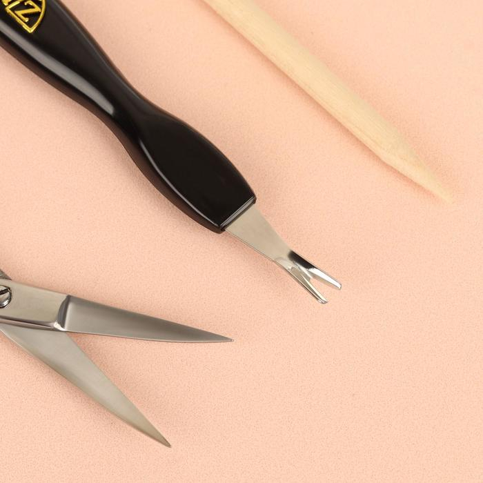 Набор маникюрный, 5 предметов, на блистере, цвет чёрный/серебристый/бежевый, SIS-57 Набор маникюрный, 5 предметов, на блистере, цвет чёрный/серебристый/бежевый, SIS-57