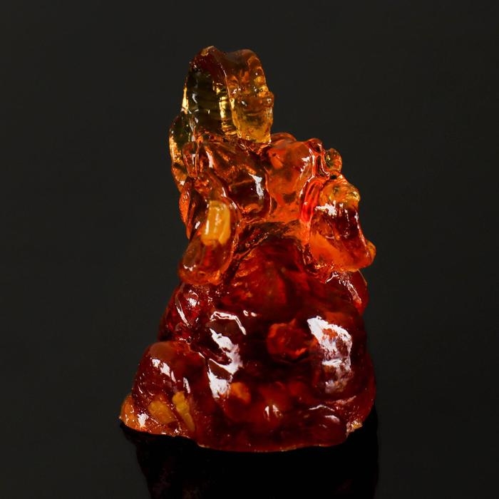 Сувенир Сувенир "Слоник сидит", 5 см, янтарь