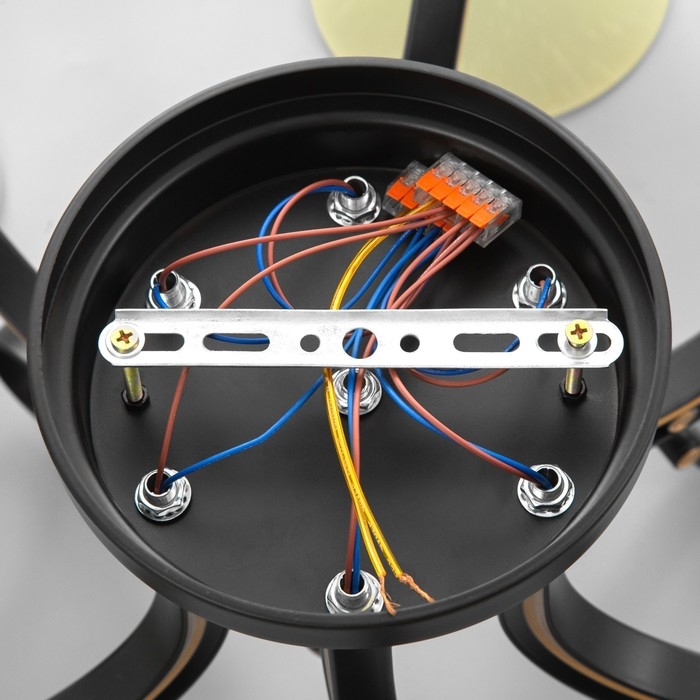 Люстра Люстра "Барселона" 6хЕ27 40Вт черно-золотой 72х72х26 см BayerLux