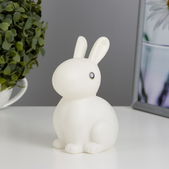 Ночник Ночник "Зайчонок" LED от батареек 3хLR44 белый 8х11х14 см