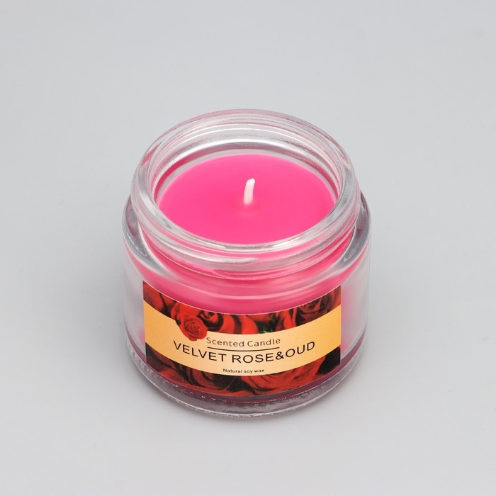 Свеча ароматическая  Свеча ароматическая "Velvet rose&oud", 5*5см, 140 гр