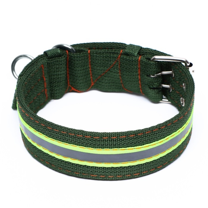 Ошейник четырехслойный светоотражающий с вертлюгом, 71 х 5 см, ОШ 55-65 см, зелёный Ошейник четырехслойный светоотражающий с вертлюгом, 71 х 5 см, ОШ 55-65 см, зелёный