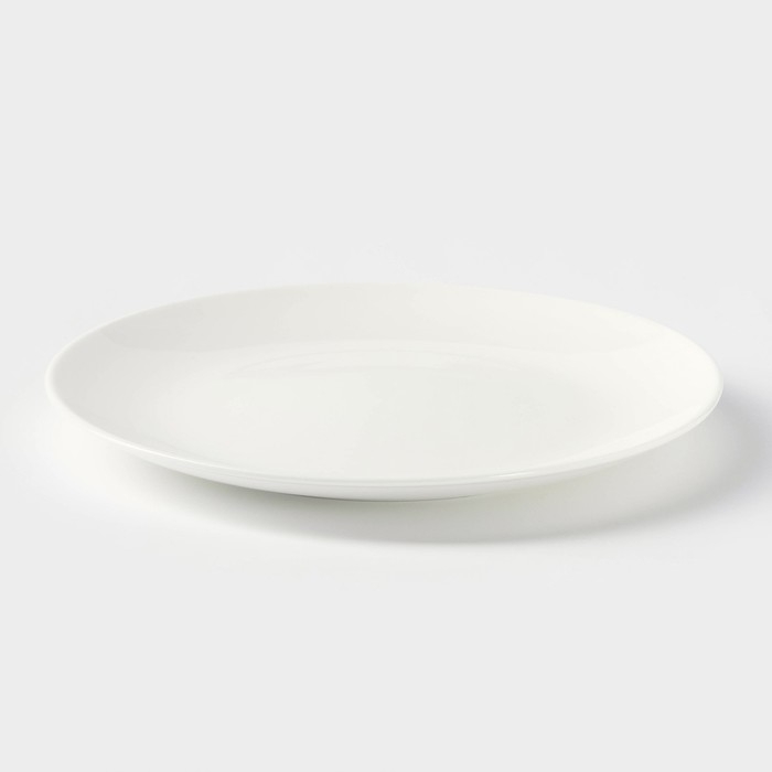 Тарелка фарфоровая пирожковая с утолщённым краем Wilmax Olivia Pro, d=15 см, цвет белый Тарелка фарфоровая пирожковая с утолщённым краем Wilmax Olivia Pro, d=15 см, цвет белый