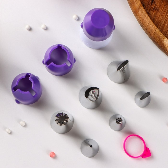 Набор кондитерский Доляна, 10 предметов: насадки 6 шт, адаптер с колпачком, 2 переходника, зажим для мешка Набор кондитерский Доляна, 10 предметов: насадки 6 шт, адаптер с колпачком, 2 переходника, зажим для мешка