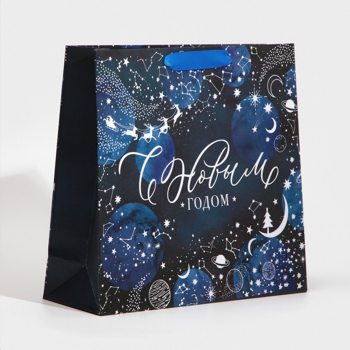 Пакет подарочный новогодний ламинированный «Волшебная ночь», M 30 х 26 х 9 см, Новый год