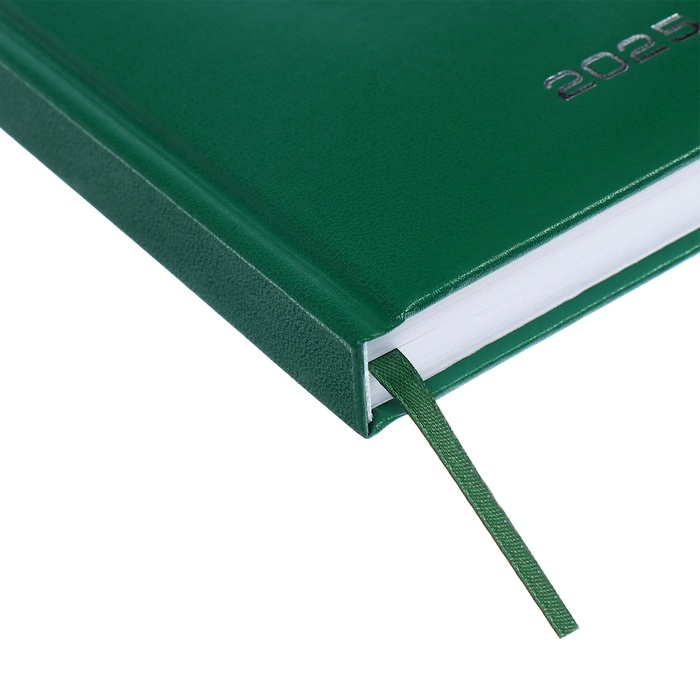 Ежедневник датированный 2024 года, А5, 176 листов, Attomex.Orion, обложка бумвинил, ляссе, блок 70 г/м2, зелёный Ежедневник датированный 2024 года, А5, 176 листов, Attomex.Orion, обложка бумвинил, ляссе, блок 70 г/м2, зелёный