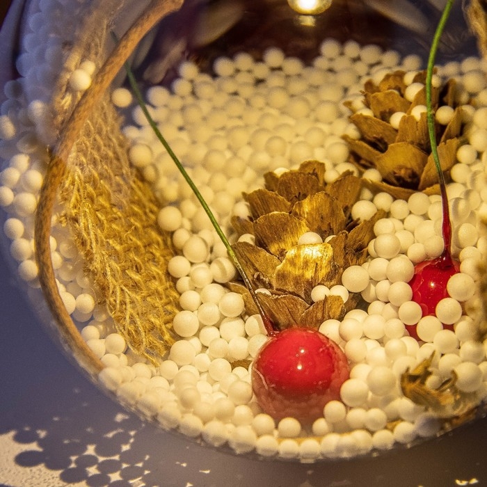 Ёлочный шар новогодний «С Новым годом!», на Новый год, d=8 см. Ёлочный шар новогодний «С Новым годом!», на Новый год, d=8 см.