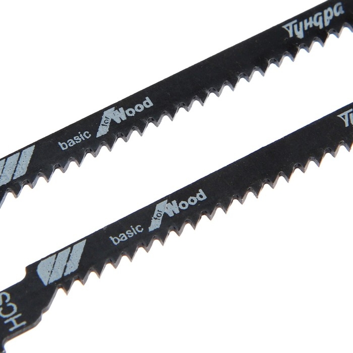 Пилки для лобзиков ТУНДРА, по дереву, фигурный рез, HCS, 50/75 х 2 мм, 2 шт. Пилки для лобзиков ТУНДРА, по дереву, фигурный рез, HCS, 50/75 х 2 мм, 2 шт.