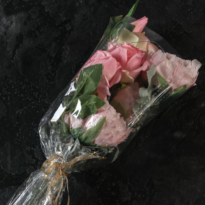 Пленка для цветов с LED- лентой, 60х60 см Пленка для цветов с LED- лентой, 60х60 см