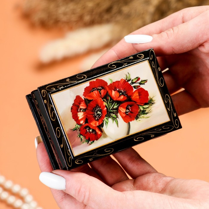 Шкатулка «Маки в вазе», 6×9 см, лаковая миниатюра Шкатулка «Маки в вазе», 6×9 см, лаковая миниатюра