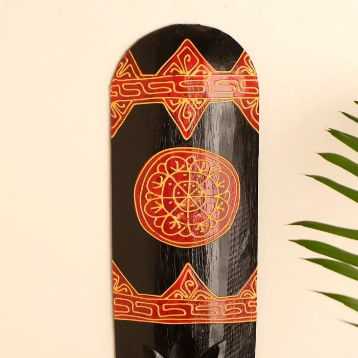 Маска настенная дерево Маска настенная дерево "Абориген черный с красным узором" 3х12х50 см