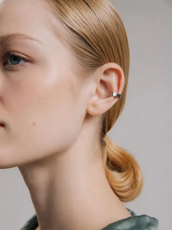 Серьга кафф &laquo;Роспись&raquo;, цвет серебро