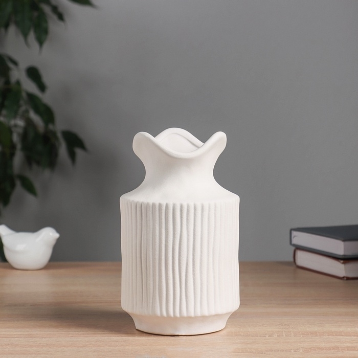 Ваза керамика настольная Ваза керамика настольная "Марис" классик, 20х11 см, белый