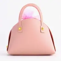 Кожанная подарочная сумочка 14 х 6,5 х 12,8 см розовая