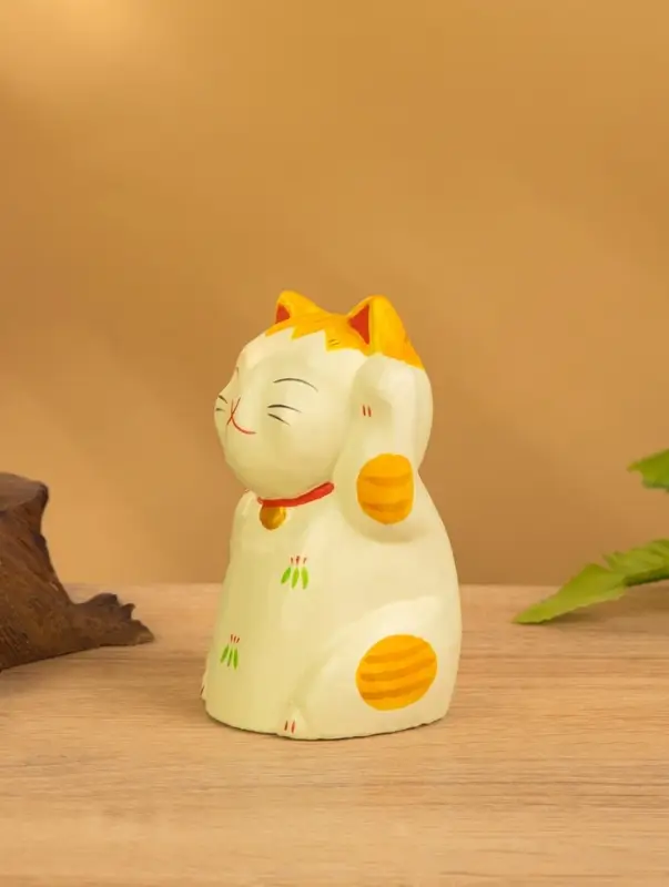Сувенир «Кошка Неко», 6×6×11 см, дерево, оранжевый Сувенир «Кошка Неко», 6×6×11 см, дерево, оранжевый