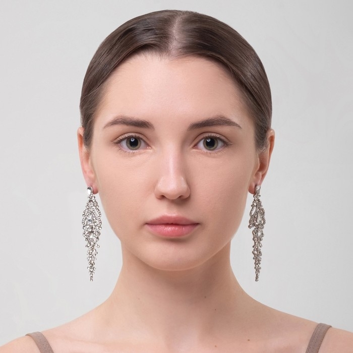 Серьги висячие со стразами «Ажур» лёд, цвет белый в серебре, 8,3 см Серьги висячие со стразами «Ажур» лёд, цвет белый в серебре, 8,3 см