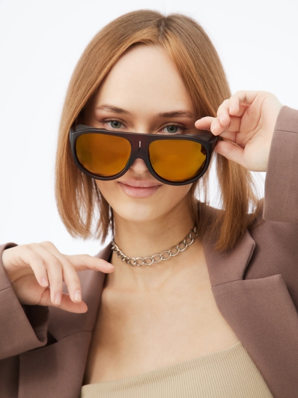 Очки солнцезащитные, uv 400, дужка 14.2 см, ширина линзы 6.2 см Очки солнцезащитные, uv 400, дужка 14.2 см, ширина линзы 6.2 см