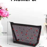 Косметичка женская Little love, с рисунком, на молнии, чёрная