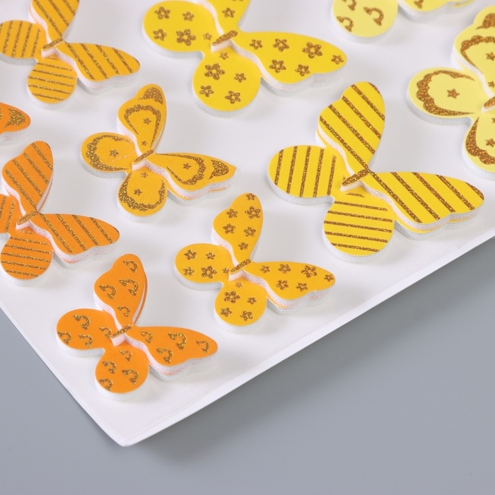 Наклейка интерьерная PVC  Наклейка интерьерная PVC "Рой бабочек" жёлтая 26х15,5 см