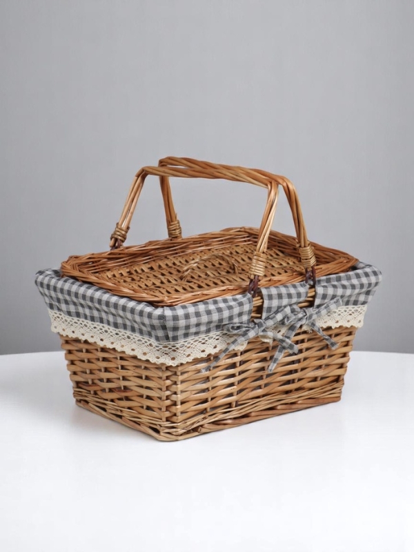 Корзина-лукошко, ткань , 2е ручки складные (внутри металл) с крышкой.  35*26 см, Н 18 см, Н с ручкам