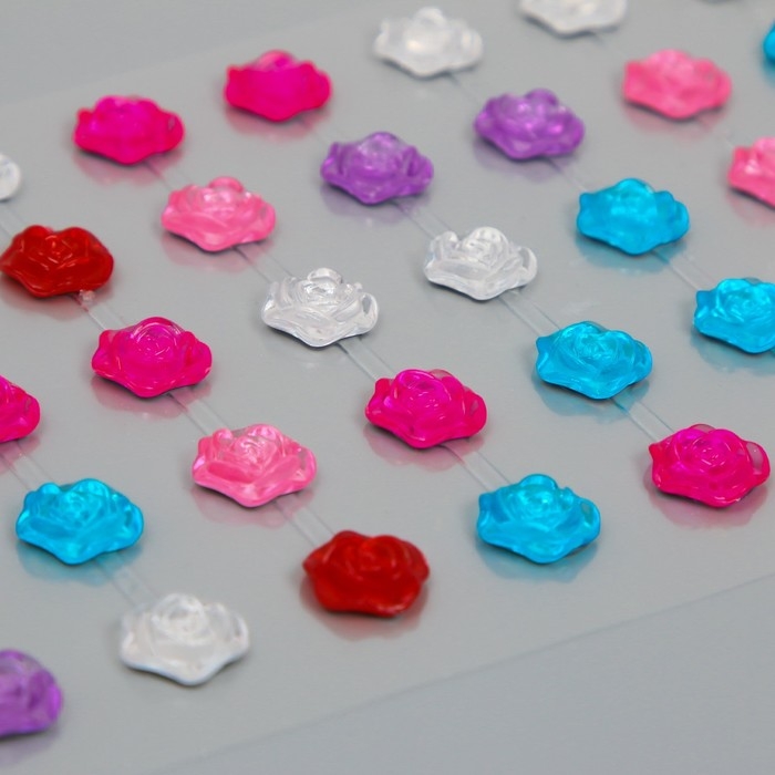 Наклейка стразы пластик Наклейка стразы пластик "Цветочки" МИКС 30х10 см