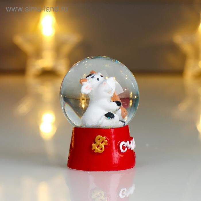 Сувенир полистоун водяной шар Сувенир полистоун водяной шар "Бычок-малыш" МИКС 6х4,3х4,3 см