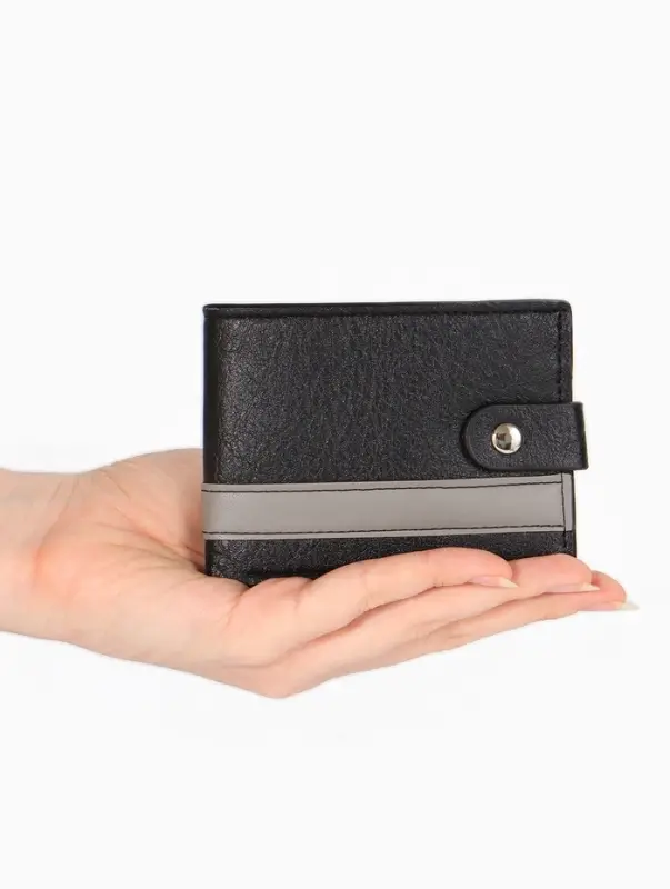 Портмоне мужское &laquo;Кхата&raquo;, на кнопке, отдел для карт, монет, чёрное