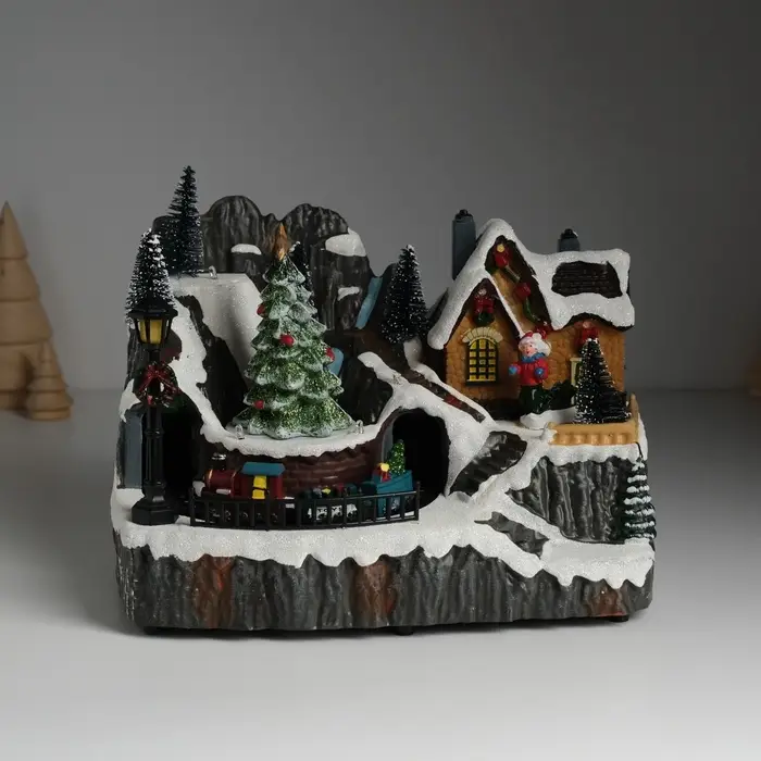 Фигура световая новогодняя &laquo;Канун Рождества&raquo;, крутится, 23&times;15&times;18 см