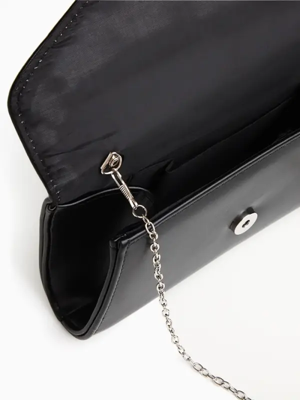 Сумка-клатч женская вечерняя на магните, на длинной цепочке, с декоративным элементом, однотонная, чёрная