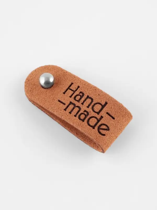 Бирка с кнопкой Hand made TEIRA, 8&times;1.5 см, 10 шт., коричневая