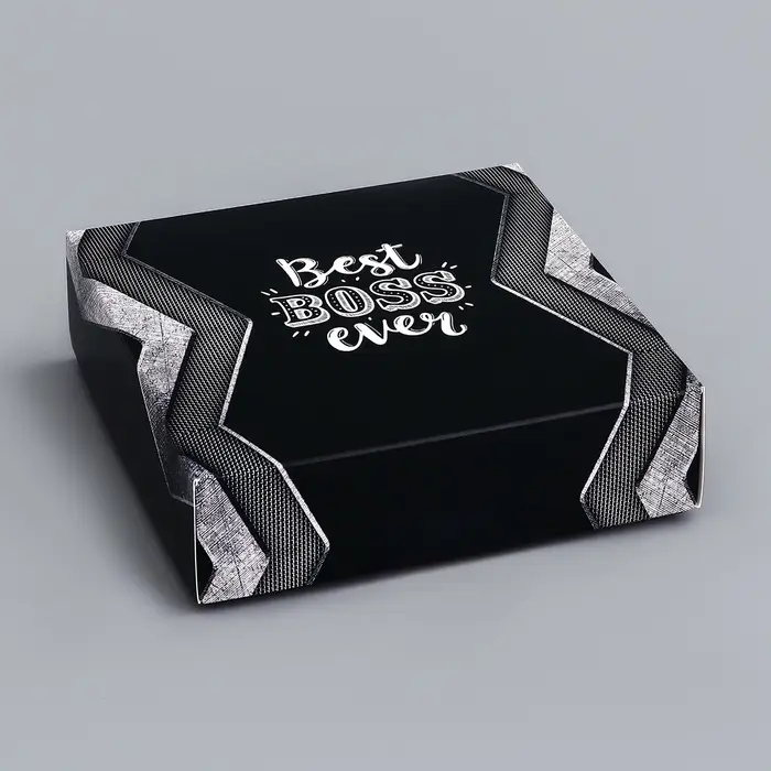 Коробка для конфет 4 шт. без окна &laquo;Лучшему мужчине&raquo;, 12.6&times;12.6&times;3.5