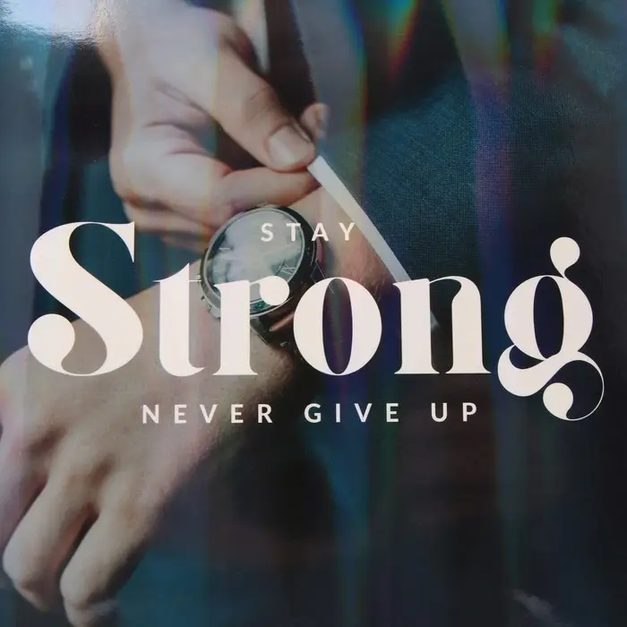 Пакет подарочный ламинированный, упаковка, «Никогда не сдавайся», радужная голография, ML 23 х 27 х 11.5 см Пакет подарочный ламинированный, упаковка, «Никогда не сдавайся», радужная голография, ML 23 х 27 х 11.5 см