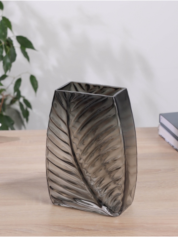 Ваза стекло настольная  Ваза стекло настольная "Эдисон стиль" d-10*6 см, h-20,5х14