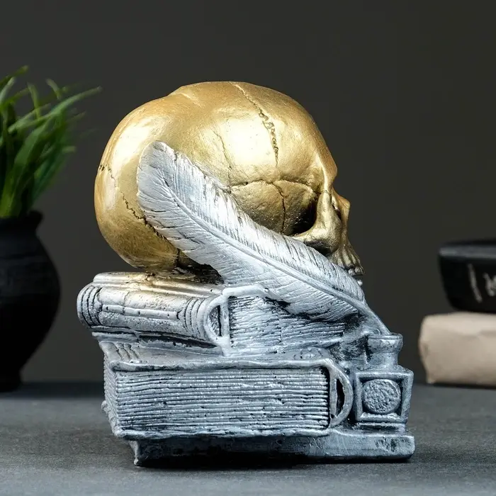 Фигурка гипс &laquo;Череп с книгой&raquo;, бронза с серебром, 19 см