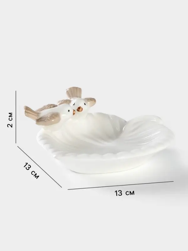 Блюдо сервировочное &laquo;Голубки на листочке&raquo;, 13&times;13&times;2 см, керамика, белое