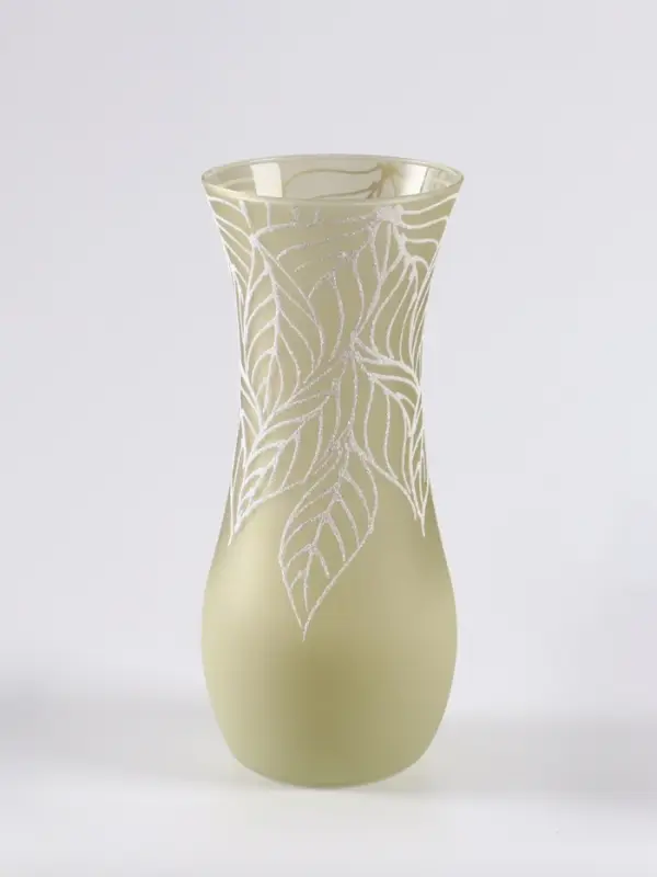 Ваза «Кармен» листопад, волна, h=26 см, стекло, бледно-зелёная Ваза «Кармен» листопад, волна, h=26 см, стекло, бледно-зелёная