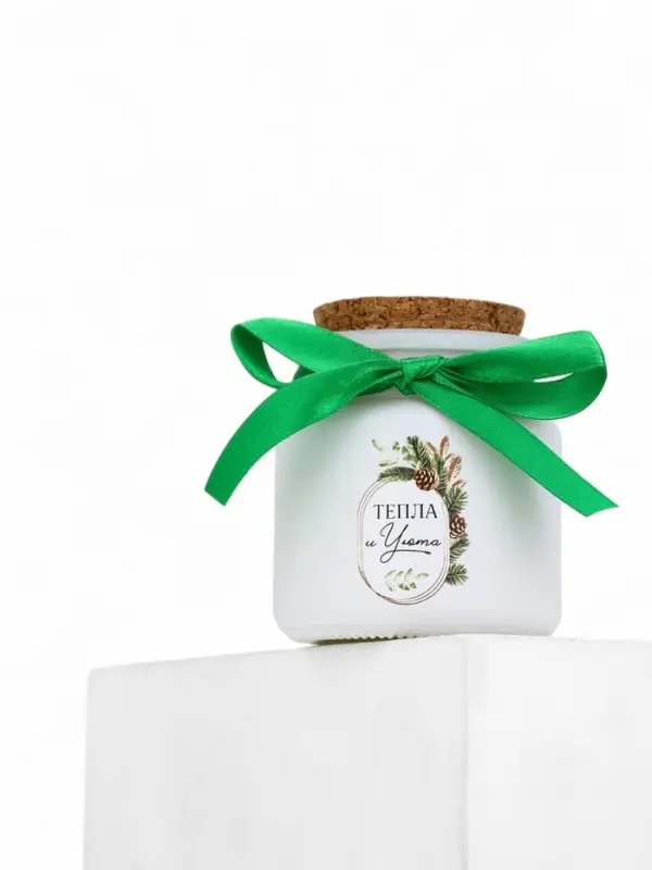 Свеча ароматическая в стакане «С Новым годом», аромат хвойный лес