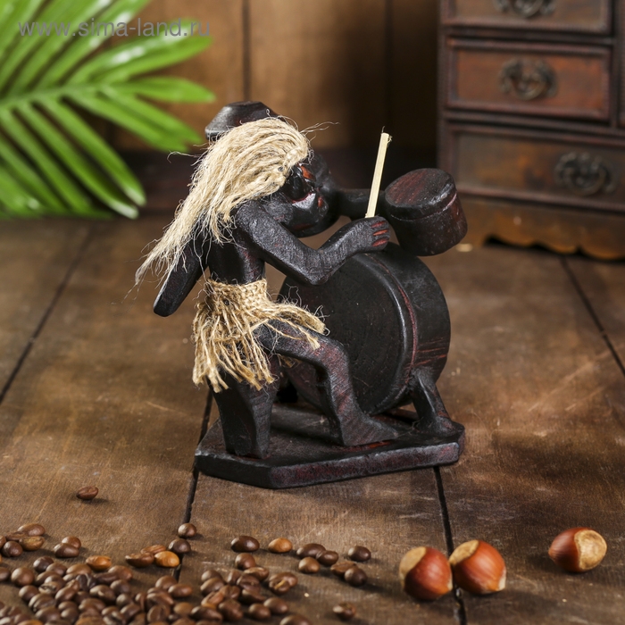 Сувенир дерево "Абориген с барабанной установкой" 15 см