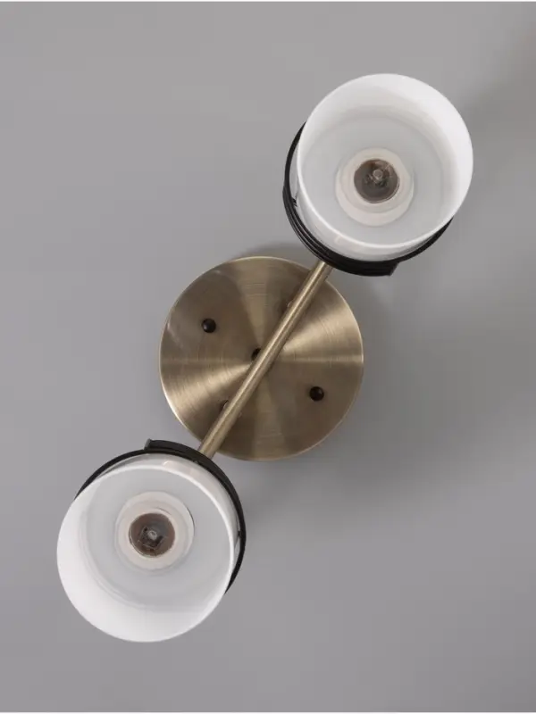 Люстра &laquo;Кипр&raquo; 2&times;40 Вт Е27 латунь/черный 36.5&times;15&times;26 см