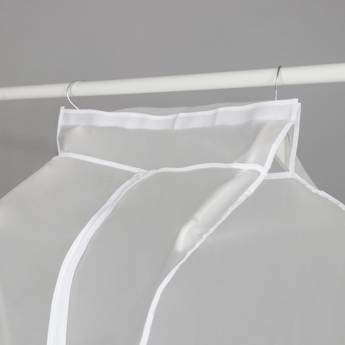 Чехол для одежды Доляна, плотный, объёмный, 60×90×50 см, цвет белый Чехол для одежды Доляна, плотный, объёмный, 60×90×50 см, цвет белый