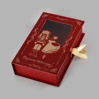 Коробка - книга подарочная, с окном &laquo;Елочная игрушка&raquo;, 20&times;12.5&times;5 см