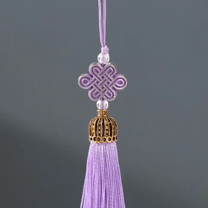 Подвеска текстиль, пластик "Узел счастья и бесконечности" сиреневая 0,7х1х9,5 см