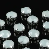 Стразы пришивные &laquo;Шатон&raquo;, круглые, в цапах, d=10 мм, 20 шт., белые